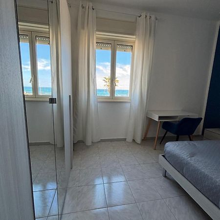 Casa Del Grillo, In Centro, A 50M Dal Mare Appartement Trapani Buitenkant foto