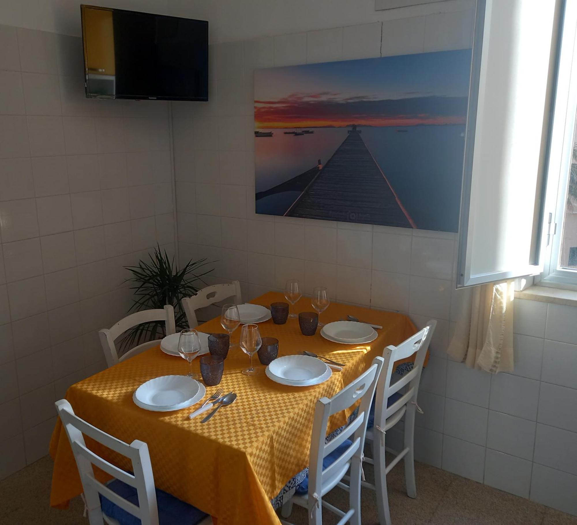 Casa Del Grillo, In Centro, A 50M Dal Mare Appartement Trapani Buitenkant foto