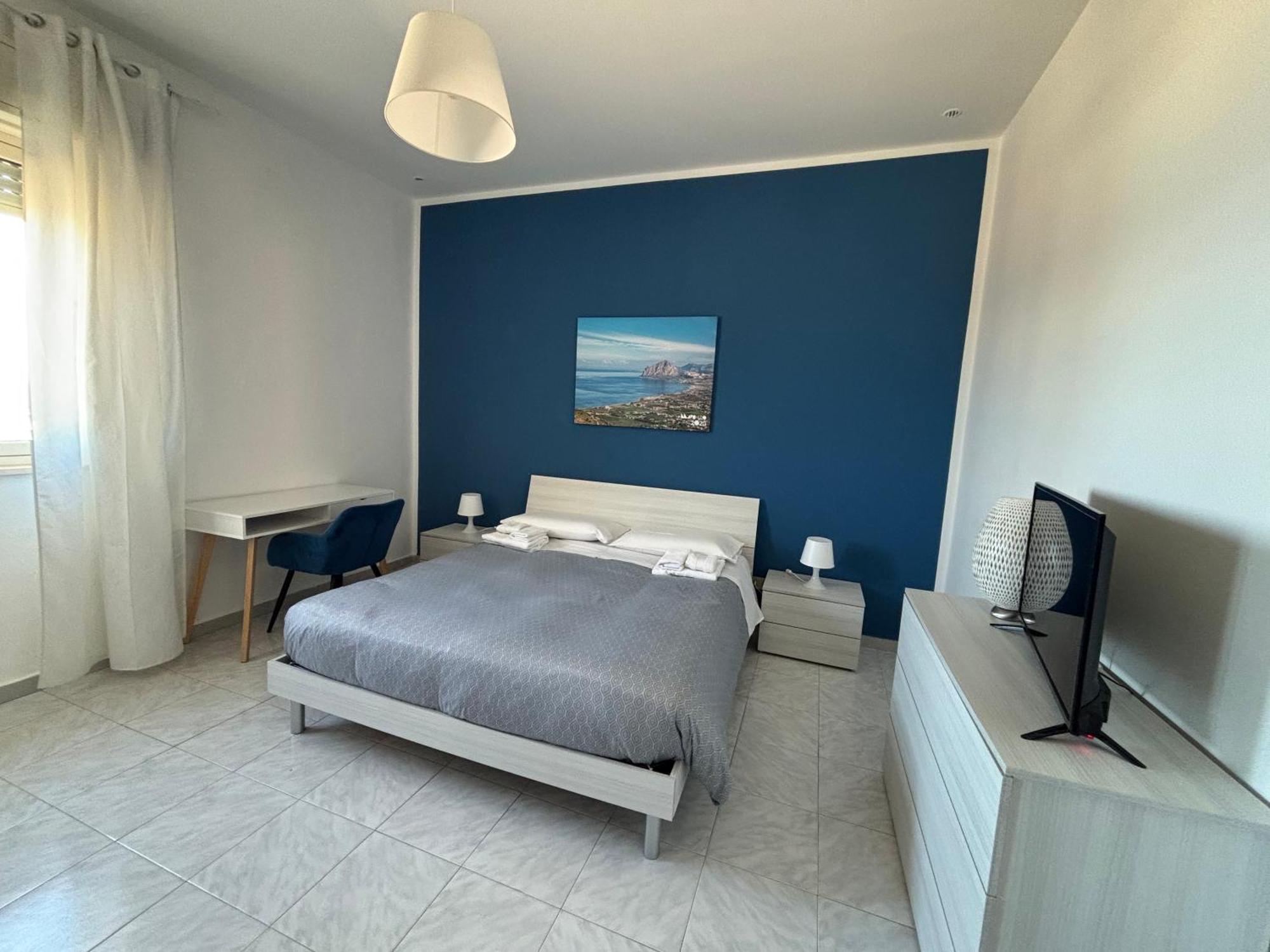 Casa Del Grillo, In Centro, A 50M Dal Mare Appartement Trapani Buitenkant foto